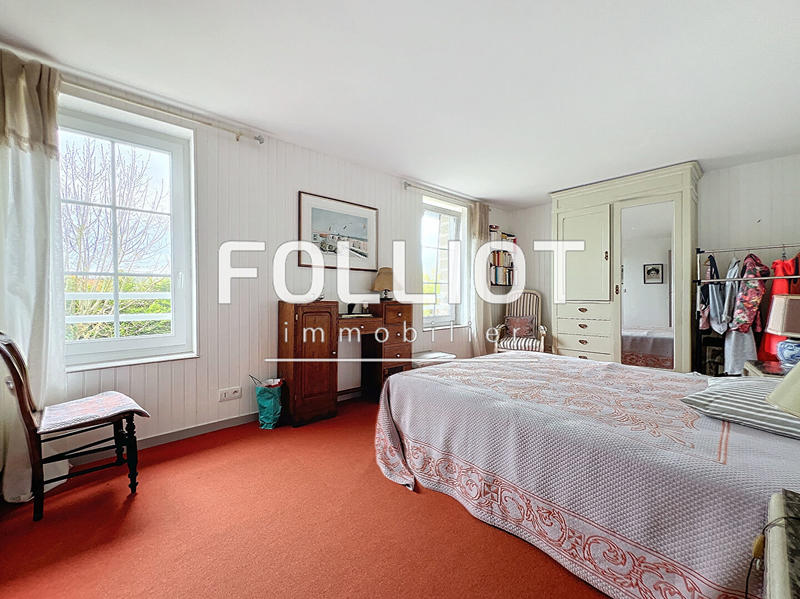 Maison - 150 m² - 8 pièces