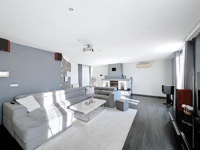 Pavillon - 176 m² - 5 pièces