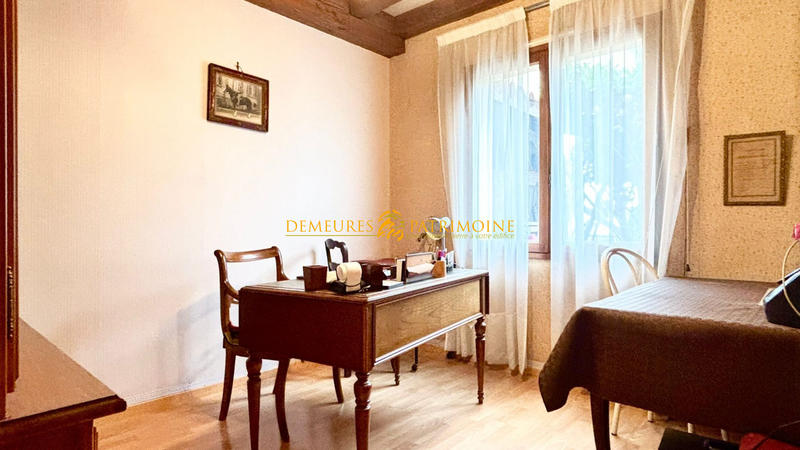 Maison traditionnelle - 127 m² - 6 pièces