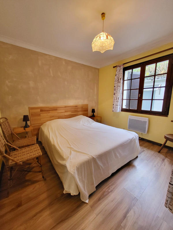 Maison - 93 m² - 5 pièces