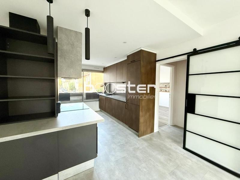 Appartement ancien - 63 m² - 3 pièces