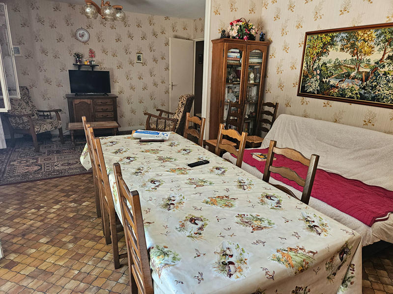 Maison - 94 m² - 6 pièces