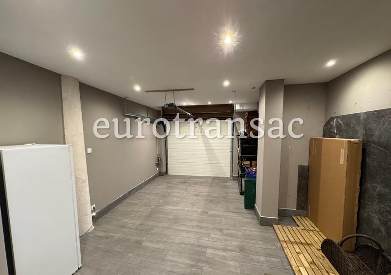 Maison de village - 199 m² - 6 pièces