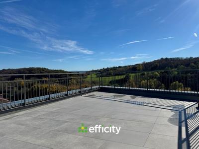 Maison - 143 m² - 5 pièces