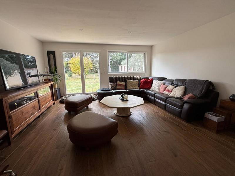 Maison - 198 m² - 7 pièces