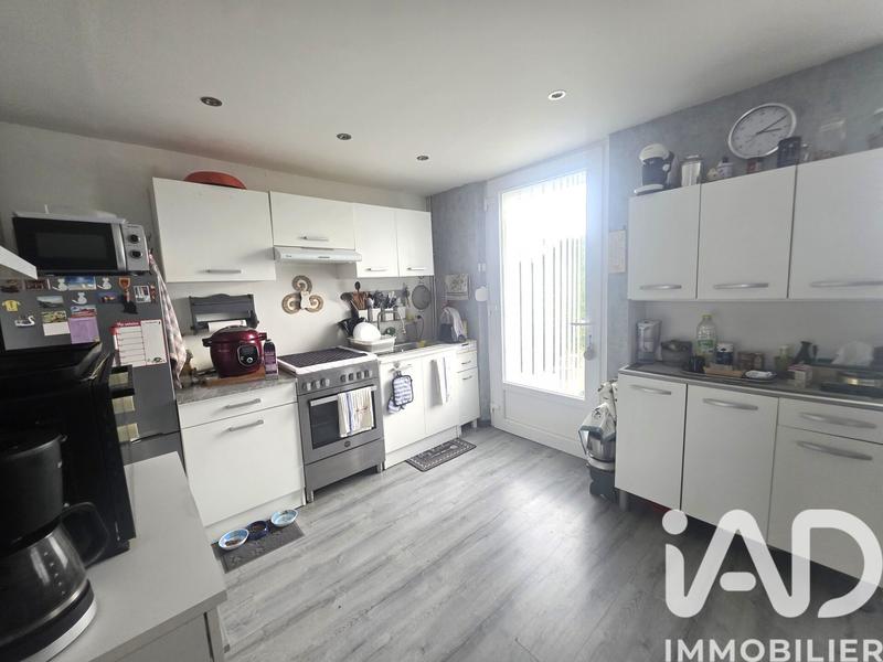 Maison - 92 m² - 5 pièces