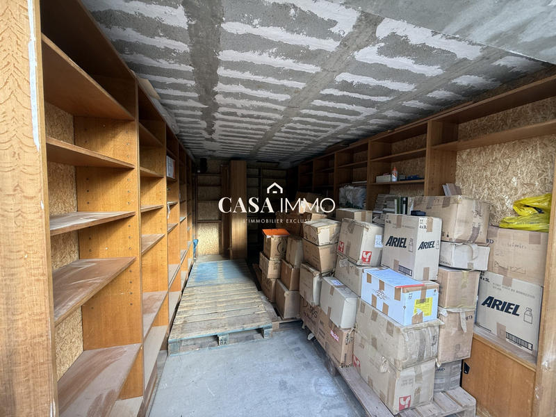 Parking / Garage - 14 m²