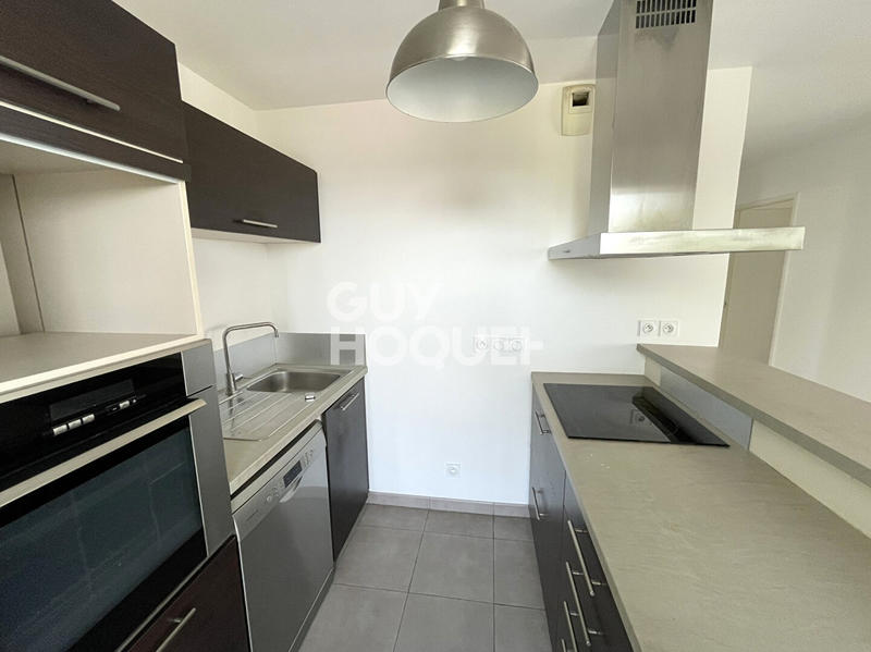 Appartement - 94 m² - 4 pièces