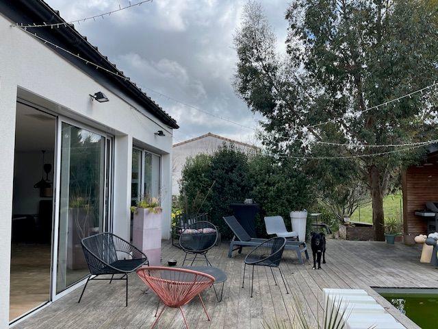 Villa - 200 m² - 6 pièces