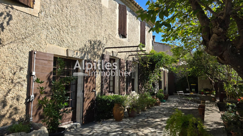 Maison de village - 229 m² - 8 pièces