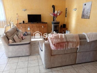 Maison - 131 m² - 6 pièces