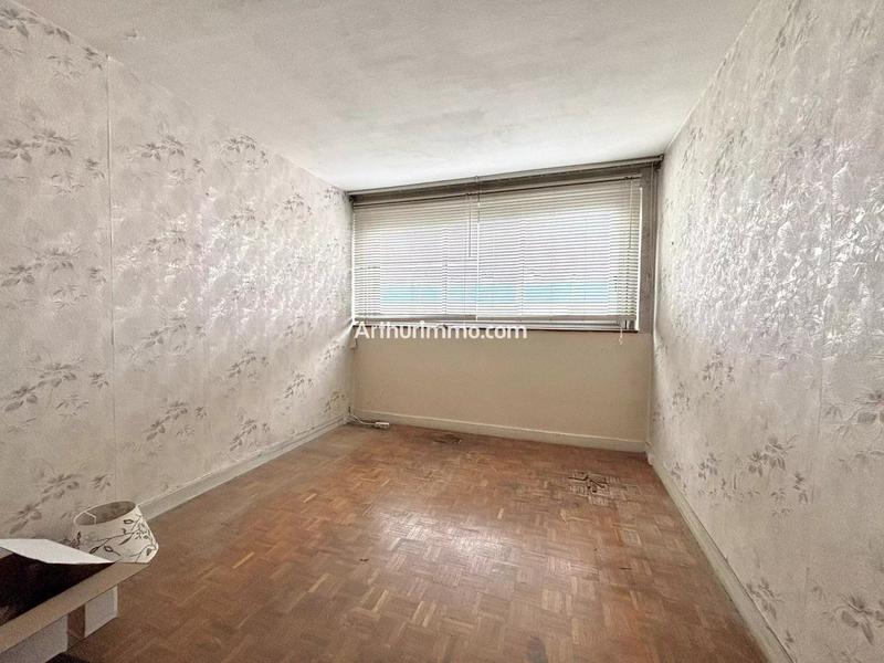 Appartement - 85 m² - 5 pièces