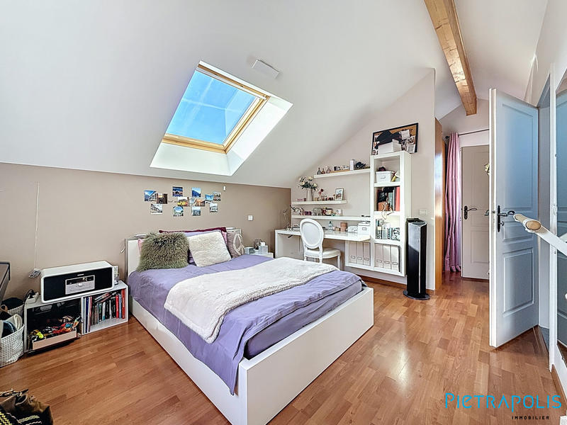 Maison - 138 m² - 4 pièces