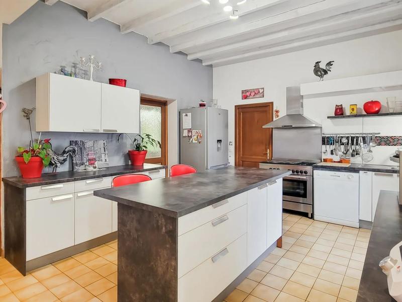 Maison - 165 m² - 7 pièces