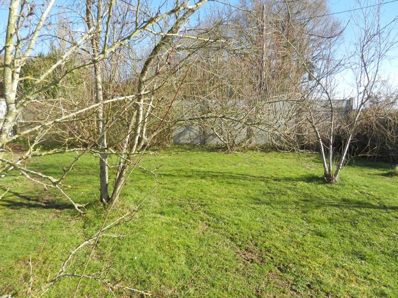 Terrain constructible - 672 m²
