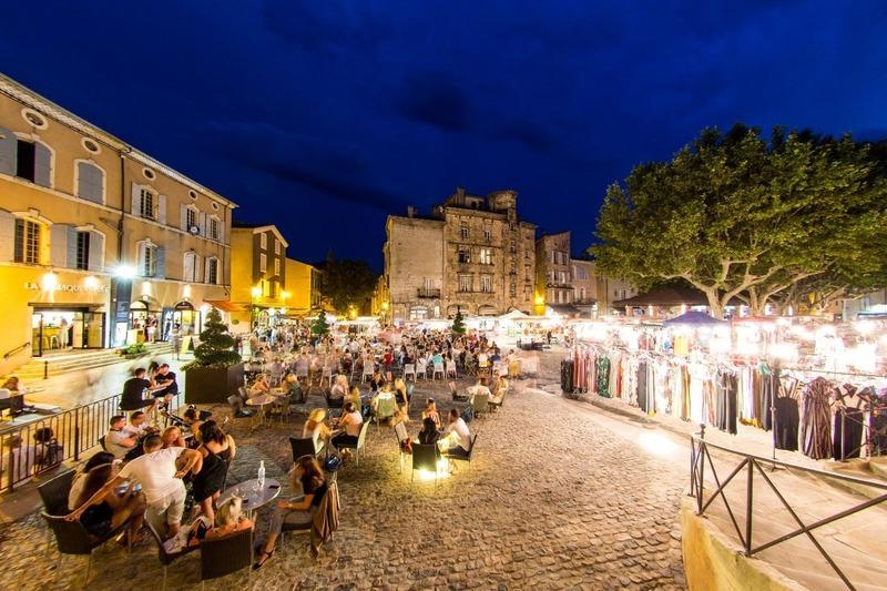 Fonds de commerce - 1 000 m²