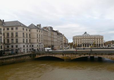 Appartement - 90 m² - 3 pièces