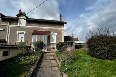 Maison ancienne - 94 m² - 3 pièces