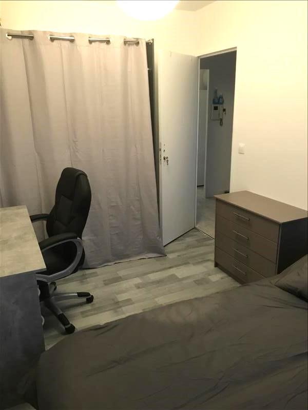 Chambre - 63 m² - 1 pièce