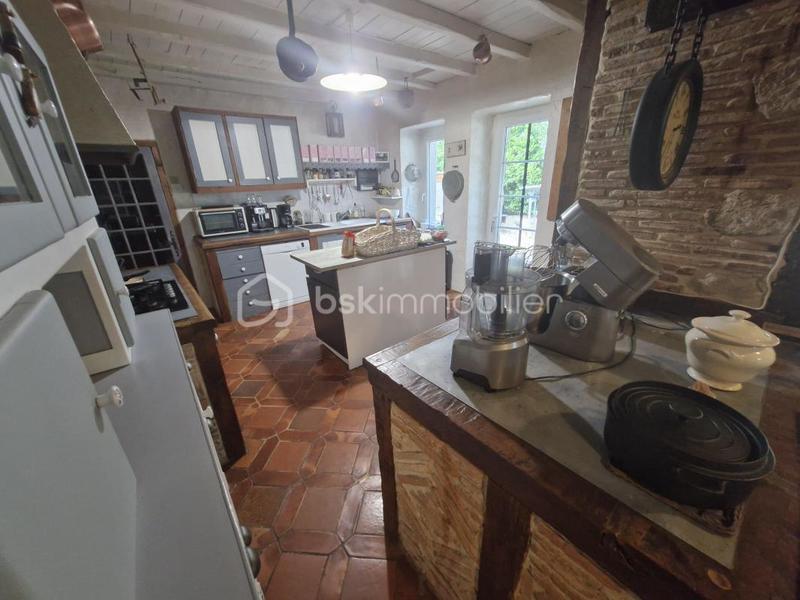 Longère - 350 m² - 15 pièces