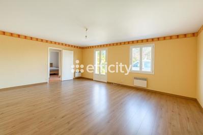 Pavillon - 114 m² - 6 pièces