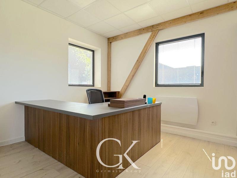 Local commercial - 1 177 m²