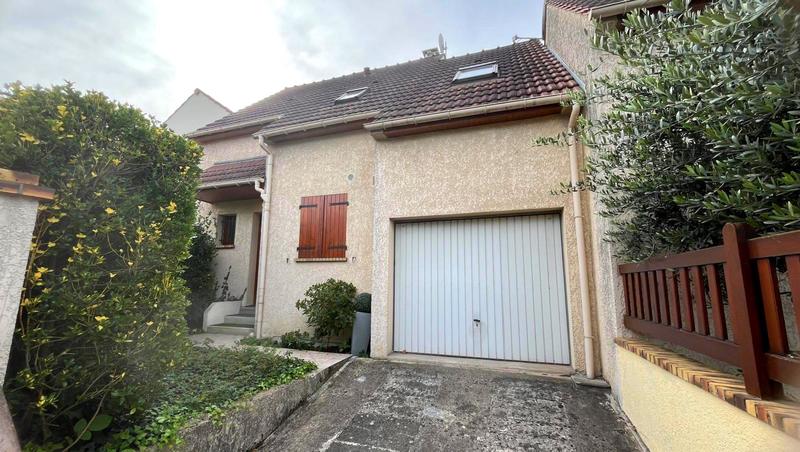 Maison - 81 m² - 4 pièces