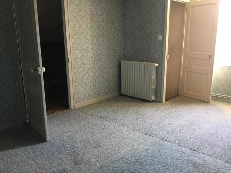 Maison - 1 407 m² - 7 pièces