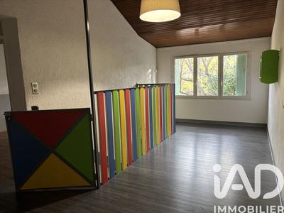 Maison - 145 m² - 6 pièces