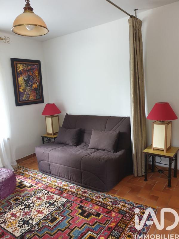 Maison - 200 m² - 11 pièces