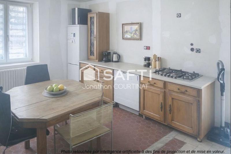 Maison - 80 m² - 4 pièces