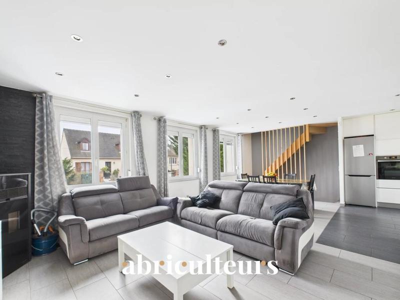 Maison ancienne - 107 m² - 7 pièces