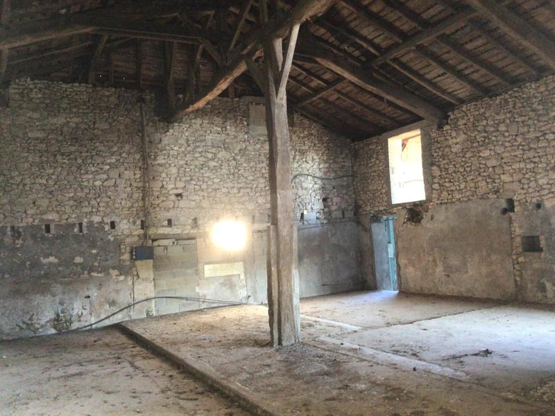 Maison - 305 m² - 12 pièces