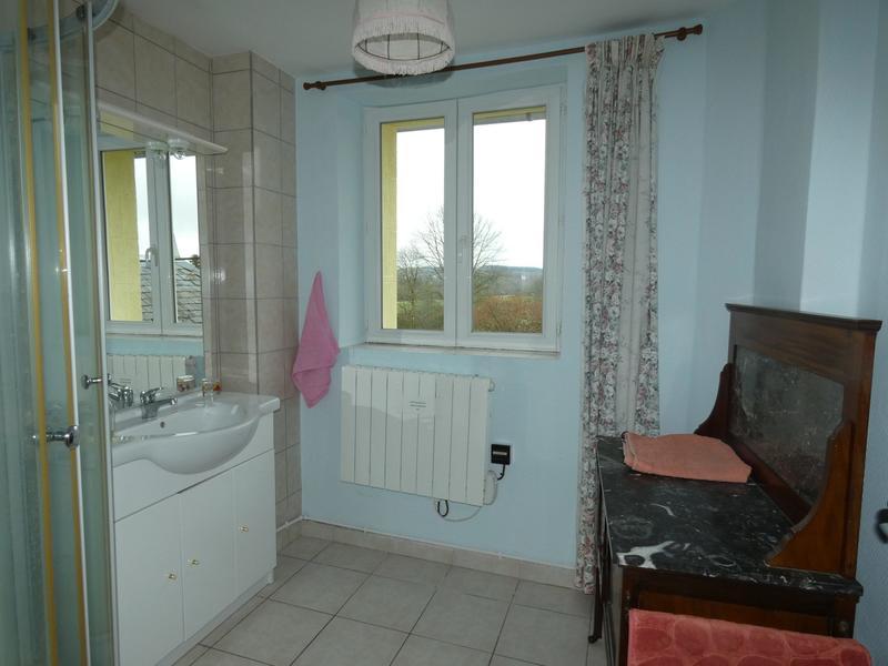 Maison - 200 m² - 6 pièces