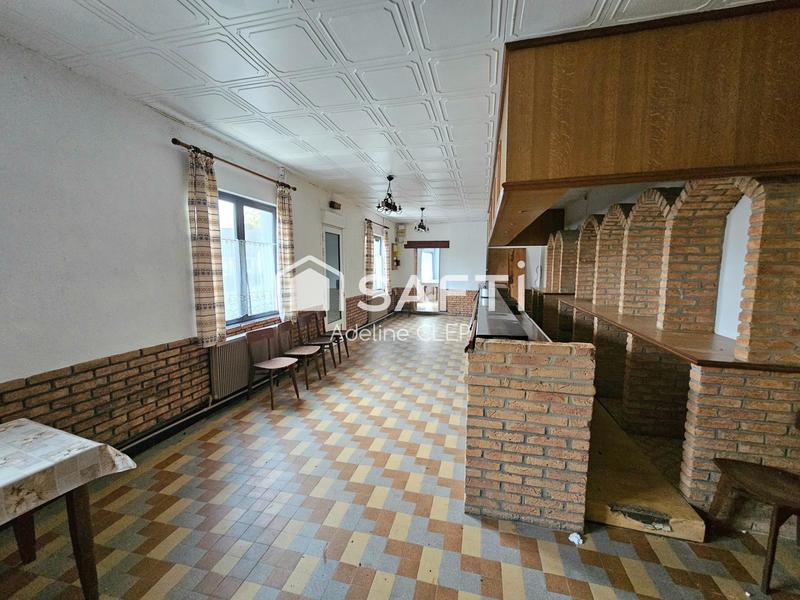 Maison - 300 m² - 10 pièces