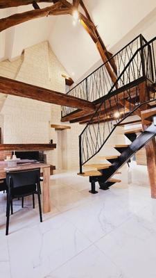 Maison - 180 m² - 5 pièces