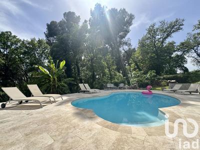 Maison - 163 m² - 5 pièces