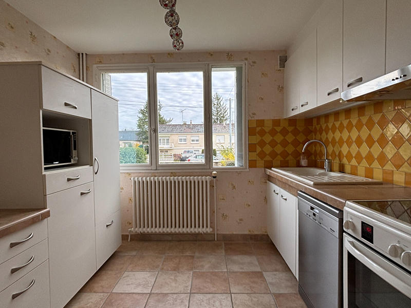 Maison - 98 m² - 4 pièces