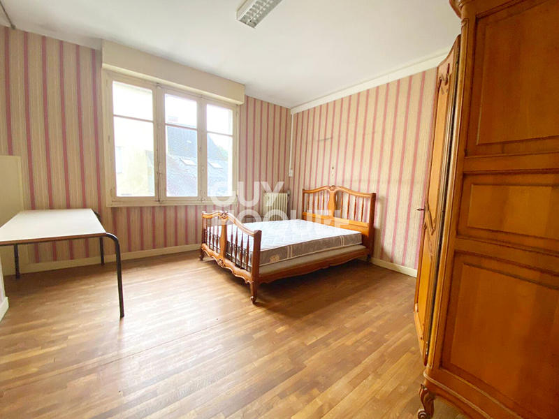 Maison - 188 m² - 6 pièces