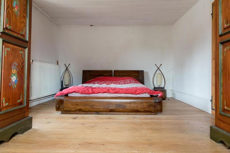 Maison de village - 287 m² - 10 pièces