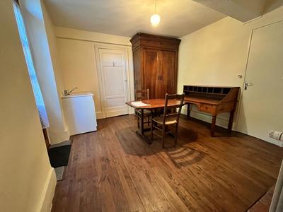 Maison de village - 110 m² - 8 pièces