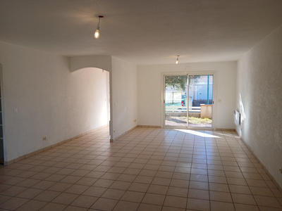 Maison - 104 m² - 4 pièces