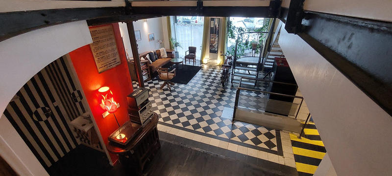 Appartement - 216 m² - 7 pièces