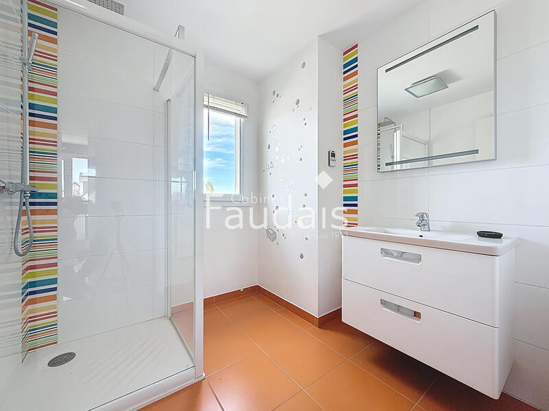 Maison - 130 m² - 6 pièces