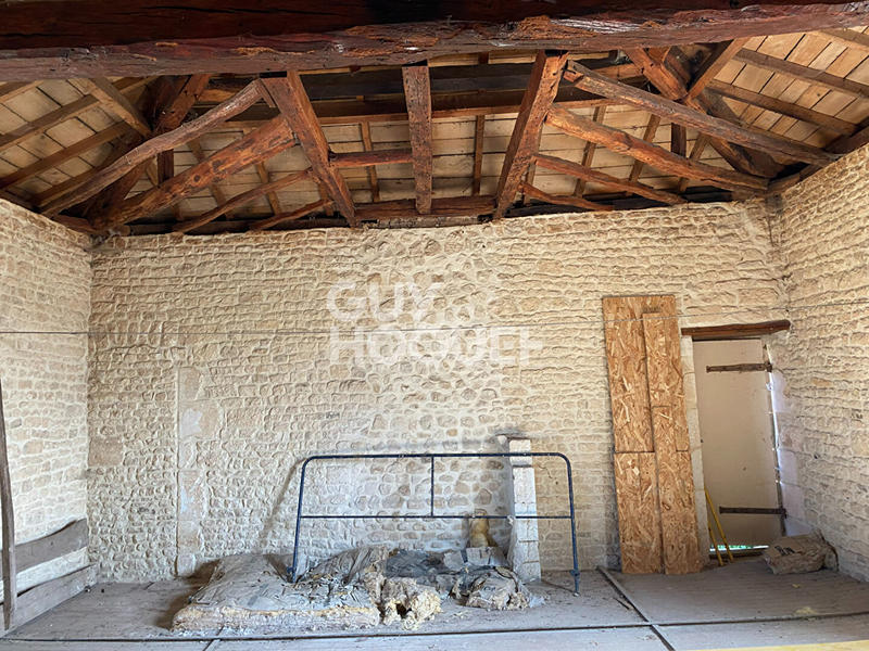 Maison - 230 m² - 5 pièces