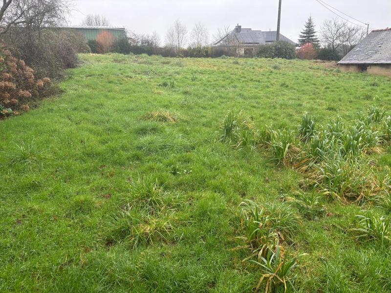 Terrain constructible - 678 m²