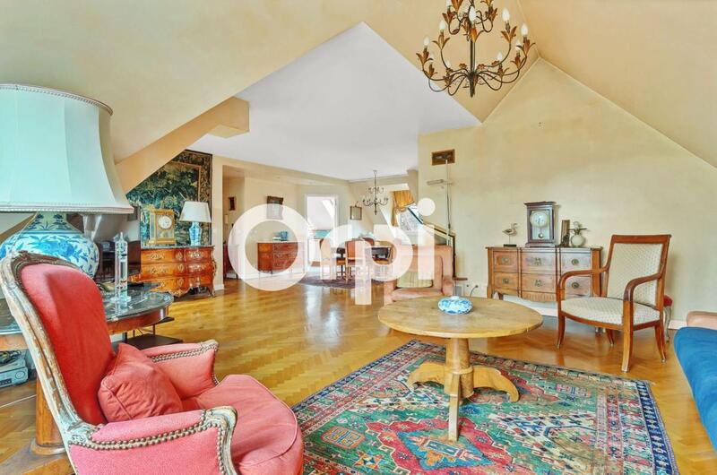 Appartement - 91 m² - 4 pièces