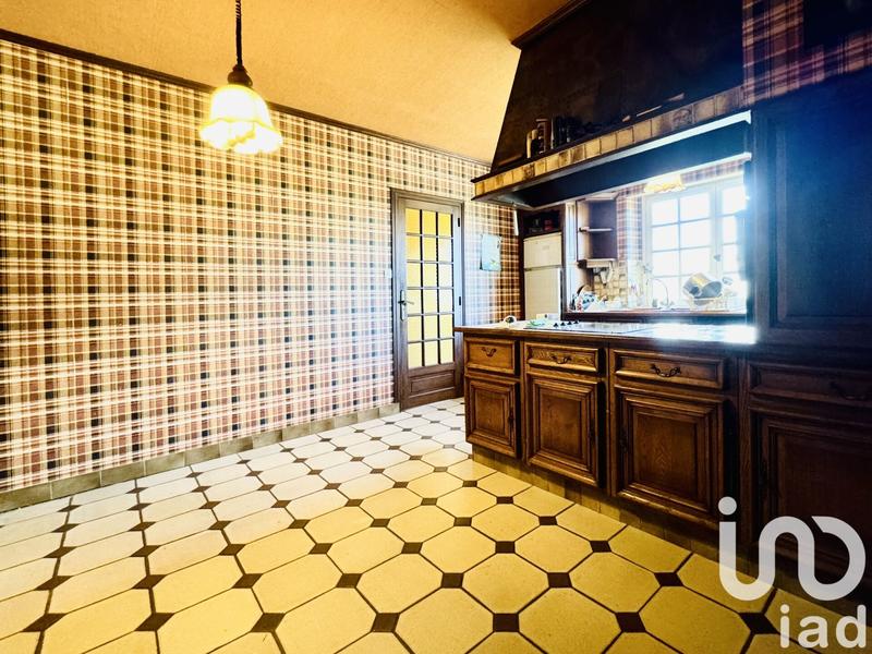 Maison - 480 m² - 12 pièces