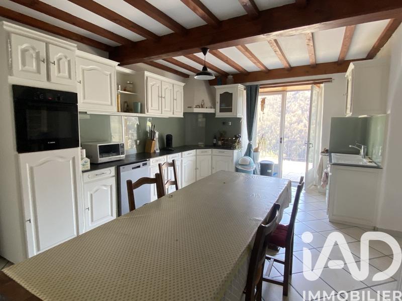 Maison - 159 m² - 5 pièces