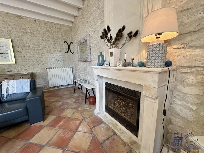 Maison ancienne - 212 m² - 6 pièces